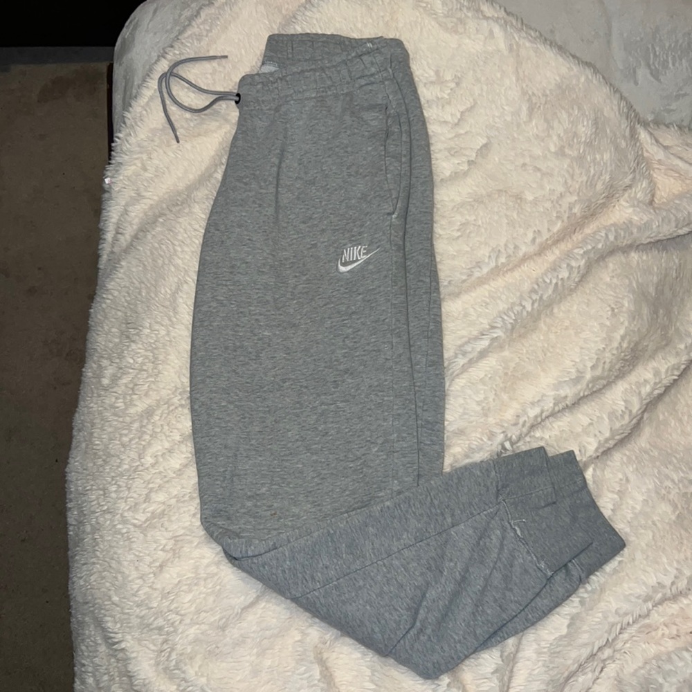 Grey Nike sweatpants